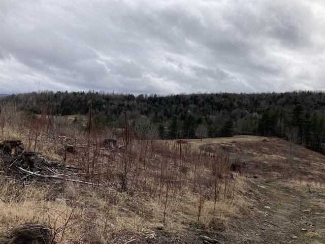 655 Kinsey Rd, Barton, VT 05822