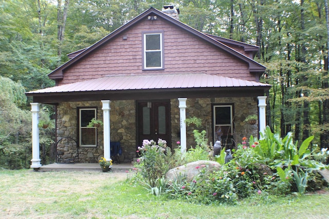 view of front of house with a porch