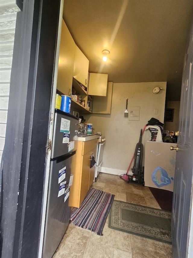 35 Elm St, Lyndon, VT 05851