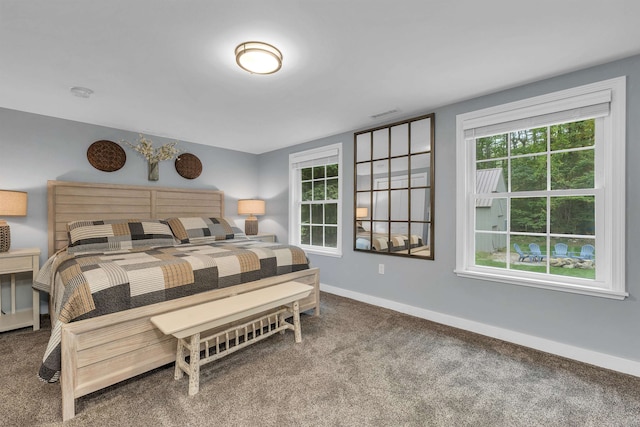 bedroom featuring carpet flooring