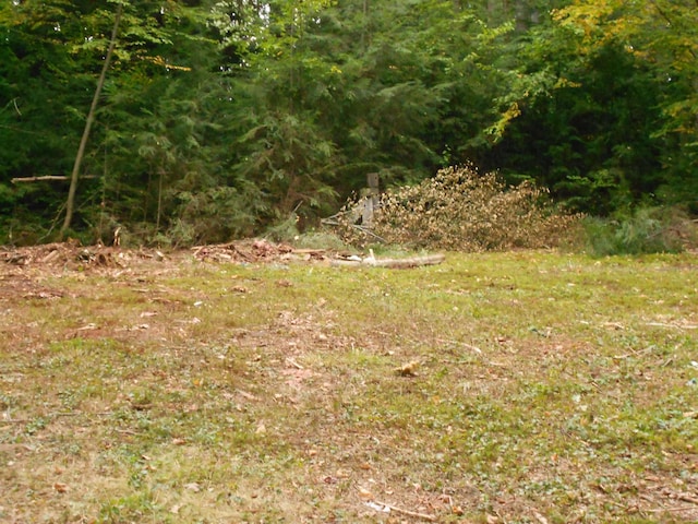 Listing photo 3 for LOT2 Holmes Rd, Barnstead NH 03225