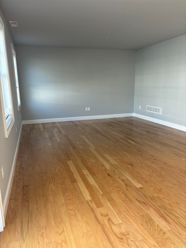 empty room featuring light hardwood / wood-style flooring