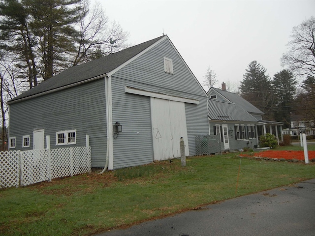 view of outbuilding