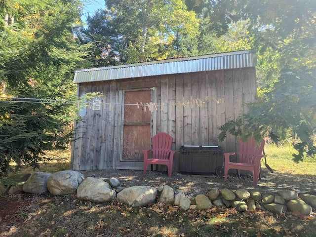 view of outdoor structure