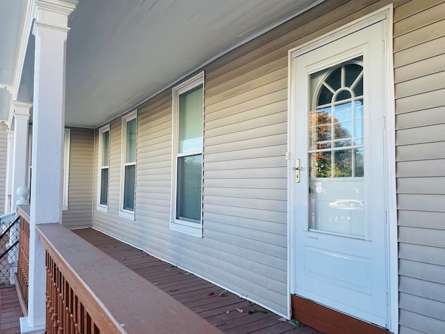 exterior space featuring a porch