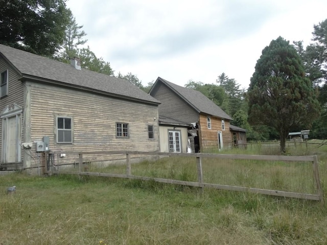 view of side of home