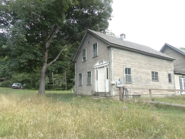 view of property exterior