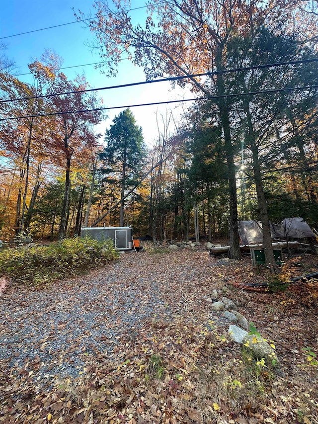 Listing photo 3 for 54 Onset Rd, Bennington NH 03442