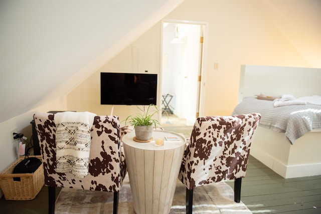 bedroom featuring vaulted ceiling