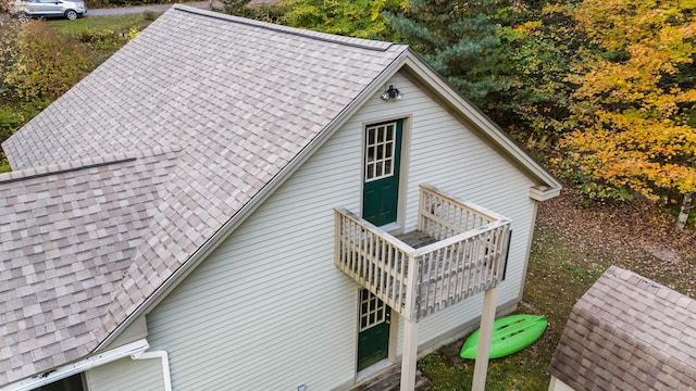 exterior space featuring a wooden deck