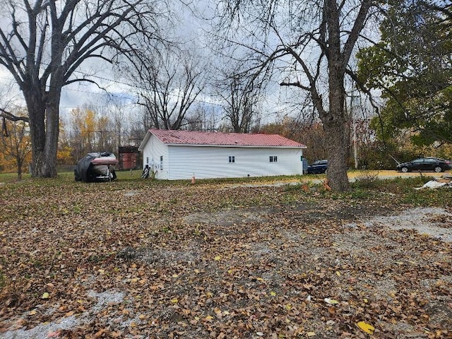 view of property exterior