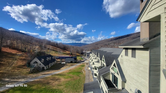 property view of mountains