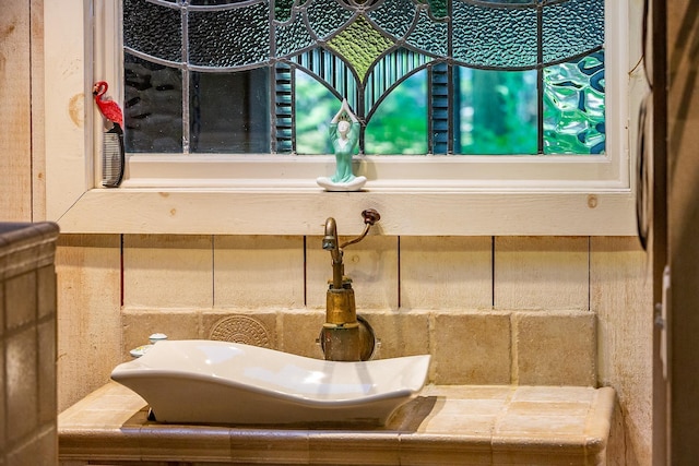 11 Founders Hill Rd, Winhall, VT 05340 - details featuring a sink