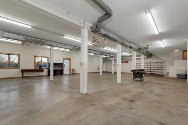 garage with ceiling fan