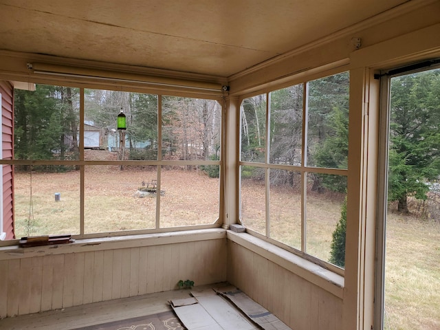 view of unfurnished sunroom