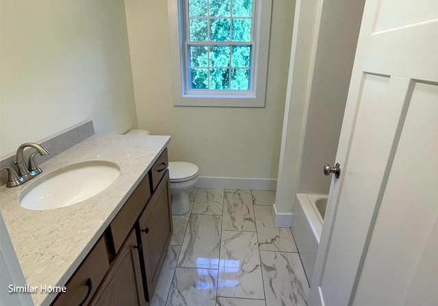 full bathroom featuring toilet, vanity, and independent shower and bath