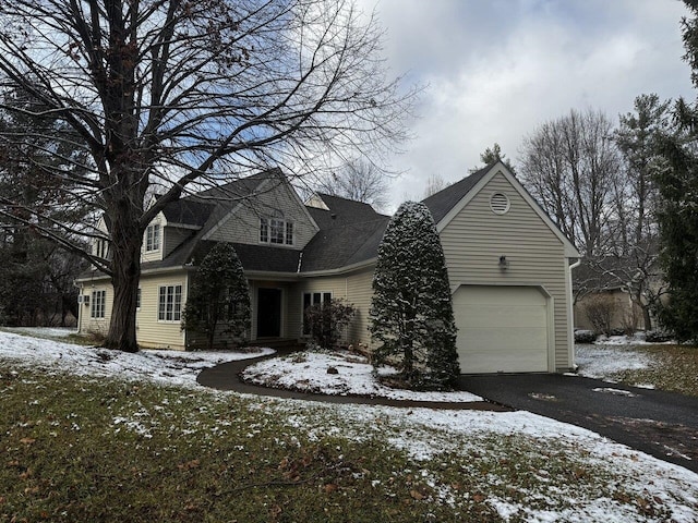 view of front facade with a garage