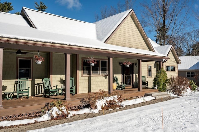 view of front facade featuring covered porch