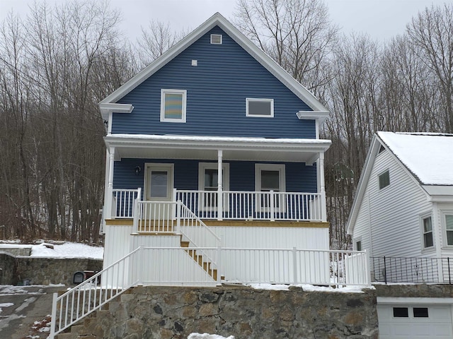 view of front of home featuring a porch