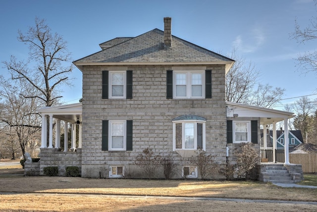 view of front of home with covered porch