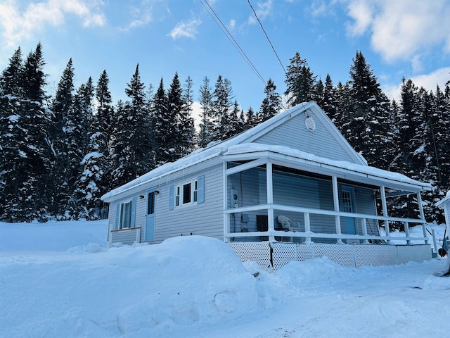 exterior space featuring a porch