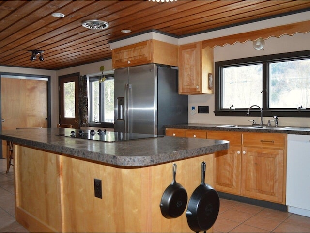 kitchen featuring dishwasher, stainless steel fridge with ice dispenser, sink, and wooden ceiling