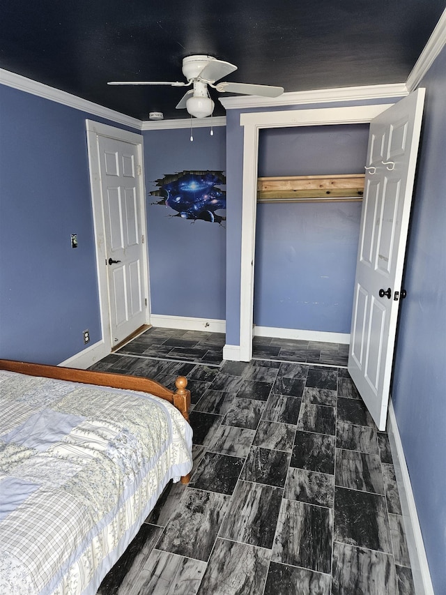 unfurnished bedroom featuring a closet, ceiling fan, and crown molding