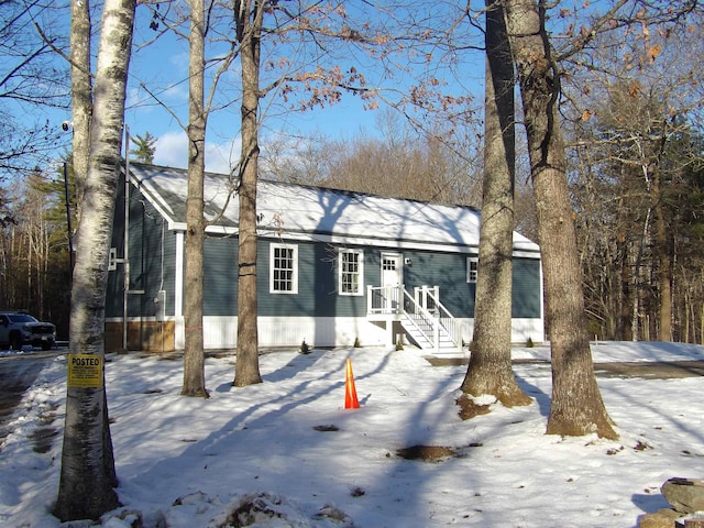 view of front of house