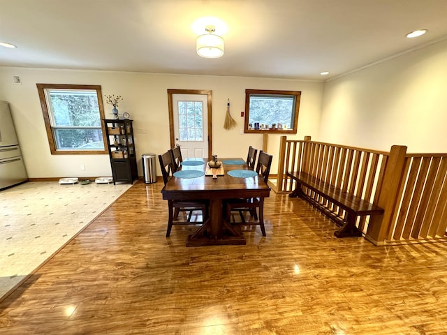 dining room with crown molding