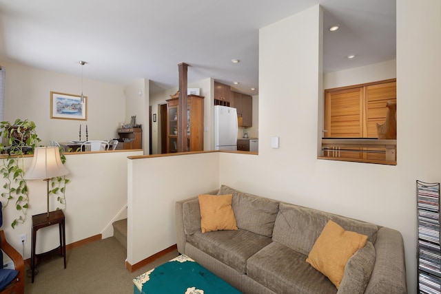 living room with carpet flooring