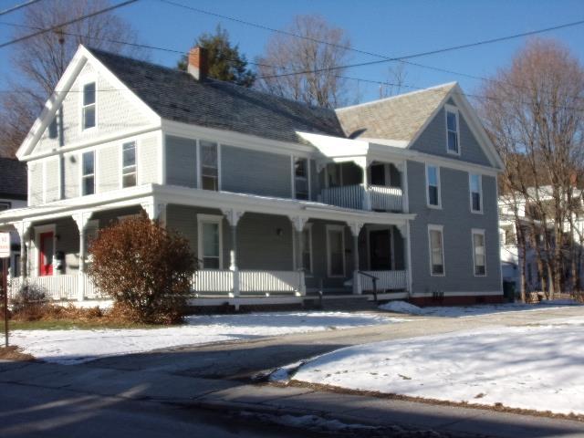 Listing photo 2 for 141 Green St, Brattleboro VT 05301