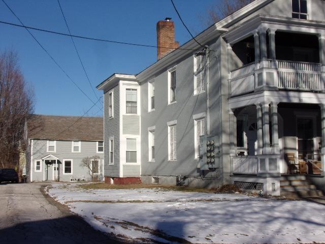 Listing photo 3 for 131-133 Green St, Brattleboro VT 05301