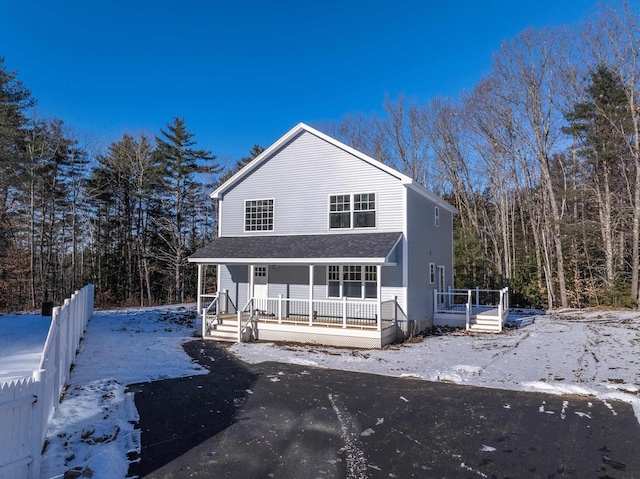 view of front property