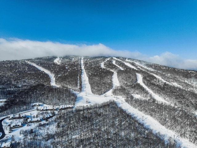 360 Okemo Trailside Ext Unit 37C, Ludlow, VT 05149 - snowy aerial view featuring a mountain view