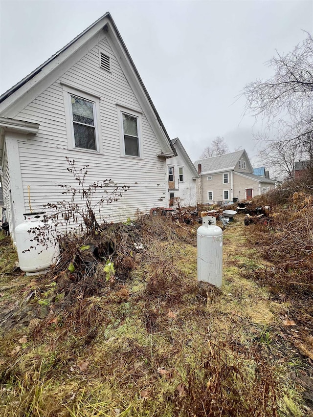 view of side of home