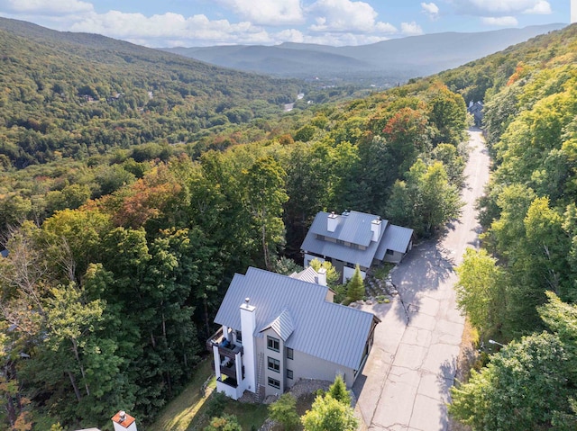 drone / aerial view featuring a mountain view