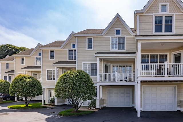 view of townhome / multi-family property