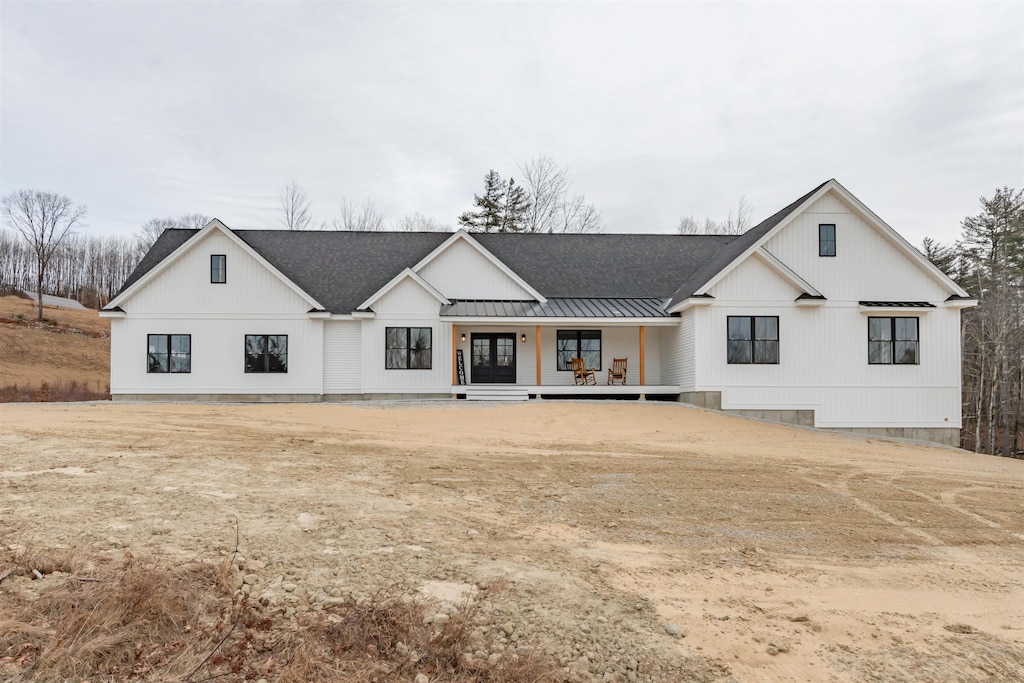 modern farmhouse with covered porch