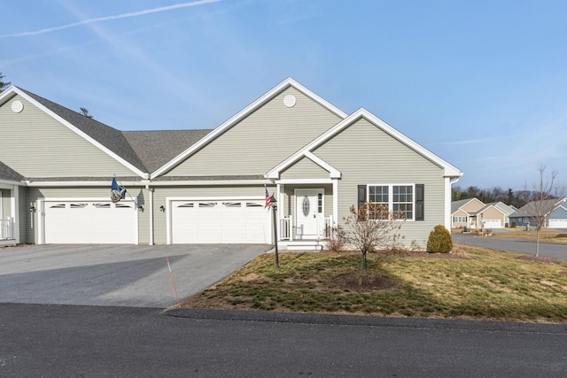 view of front facade featuring a garage