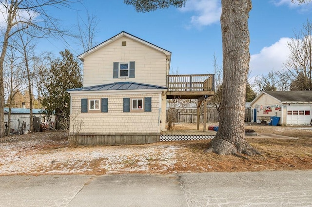 view of front of home featuring a deck