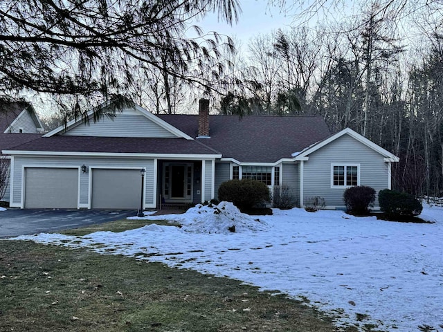 view of front facade with a garage