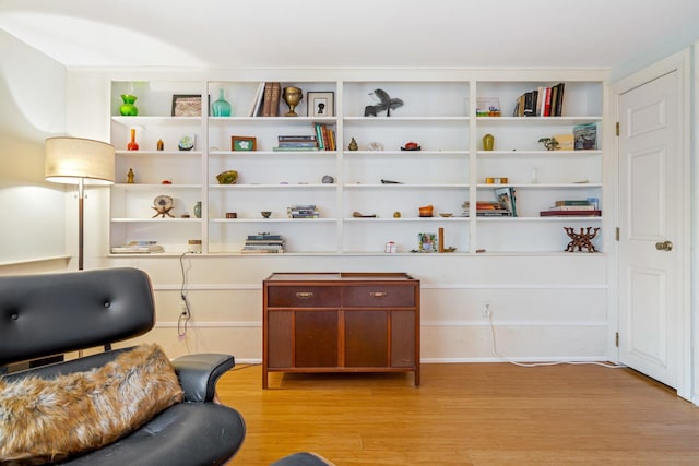 living area with light wood-type flooring