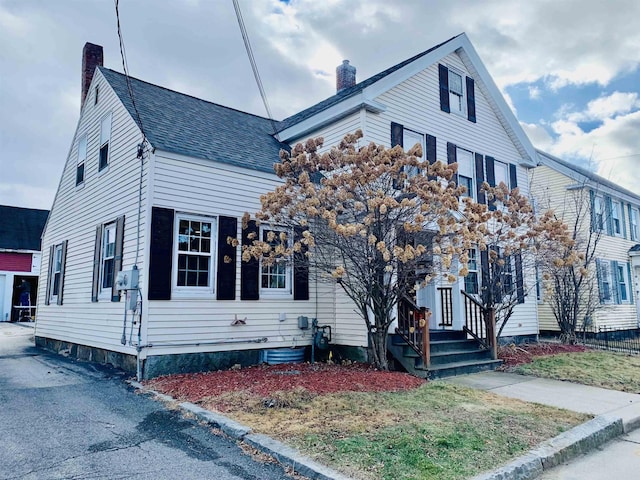 Listing photo 2 for 10 E Pearl St, Nashua NH 03060