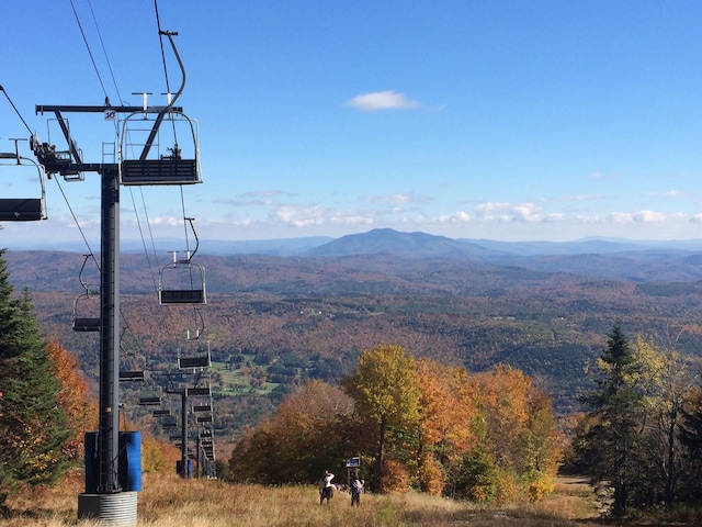 view of mountain feature