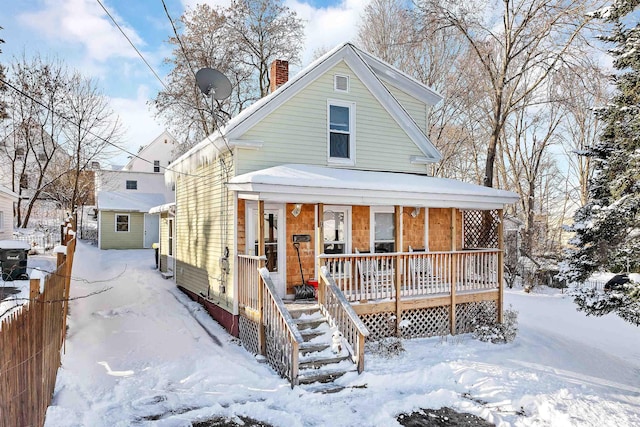 view of front of house with covered porch