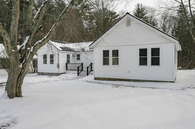 view of front facade