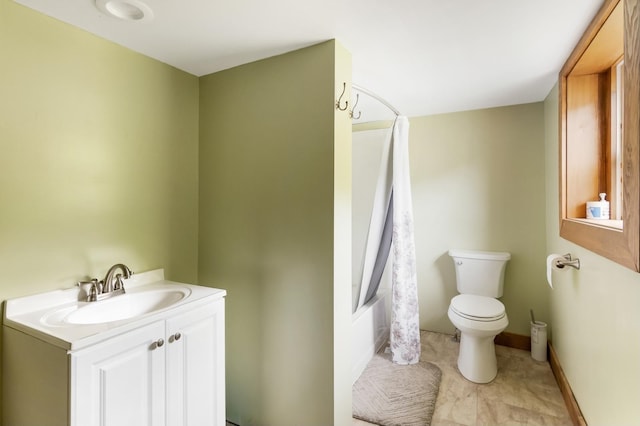 full bathroom featuring vanity, toilet, and shower / bath combo with shower curtain