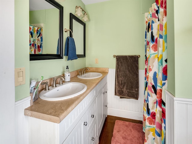 bathroom featuring vanity