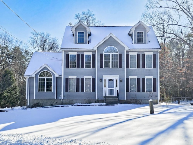 view of front of property