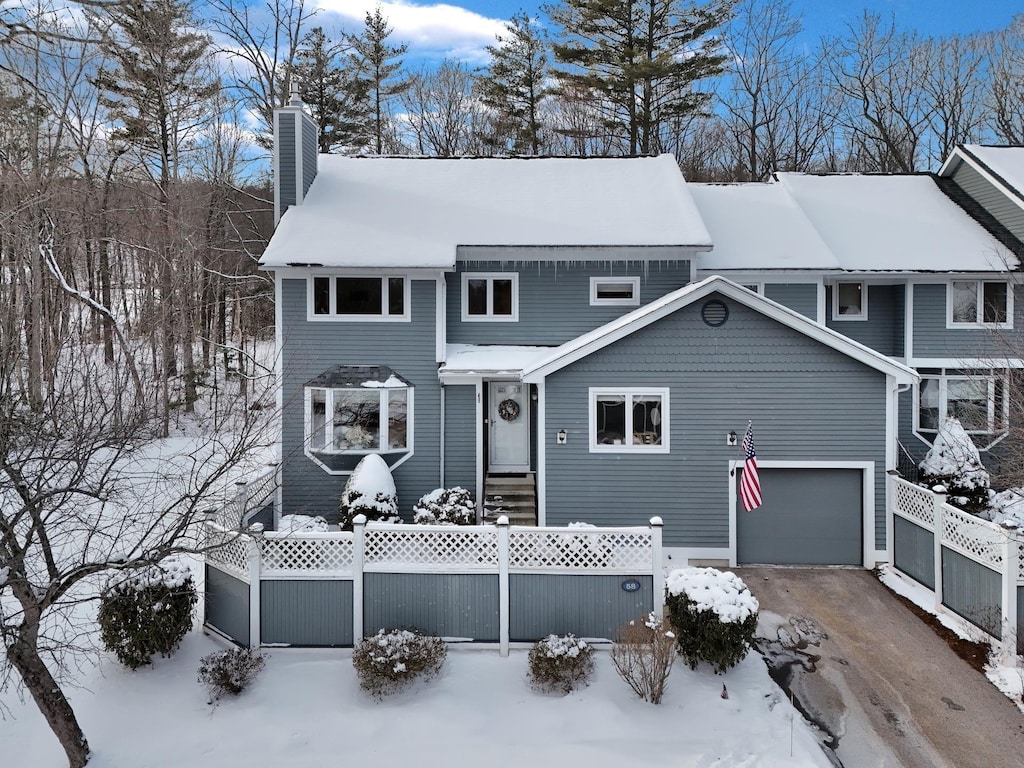 view of front of house featuring a garage